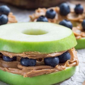 Khô Bò với Các Snack Protein