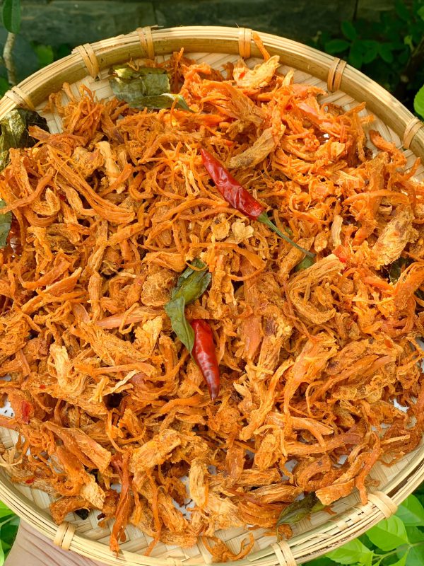 Khô gà chứa bao nhiêu protein